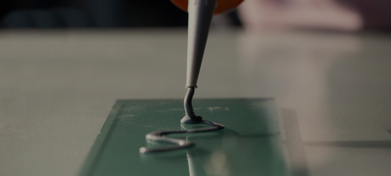 Silicone vs. Polyurethane Sealants: AI’s Smart Recommendation for Homeowners